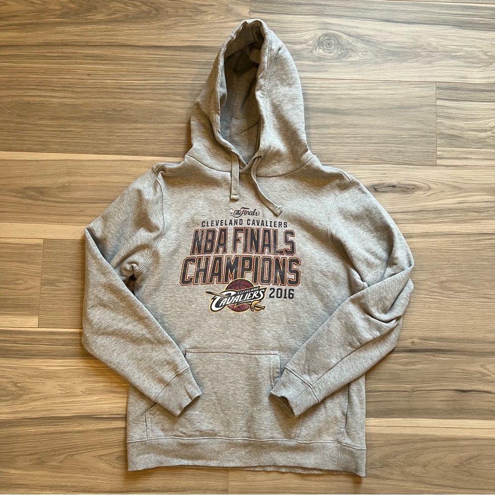 Cleveland Cavaliers Fanatics 2016 NBA Finals Champions Hoodie (Size L)